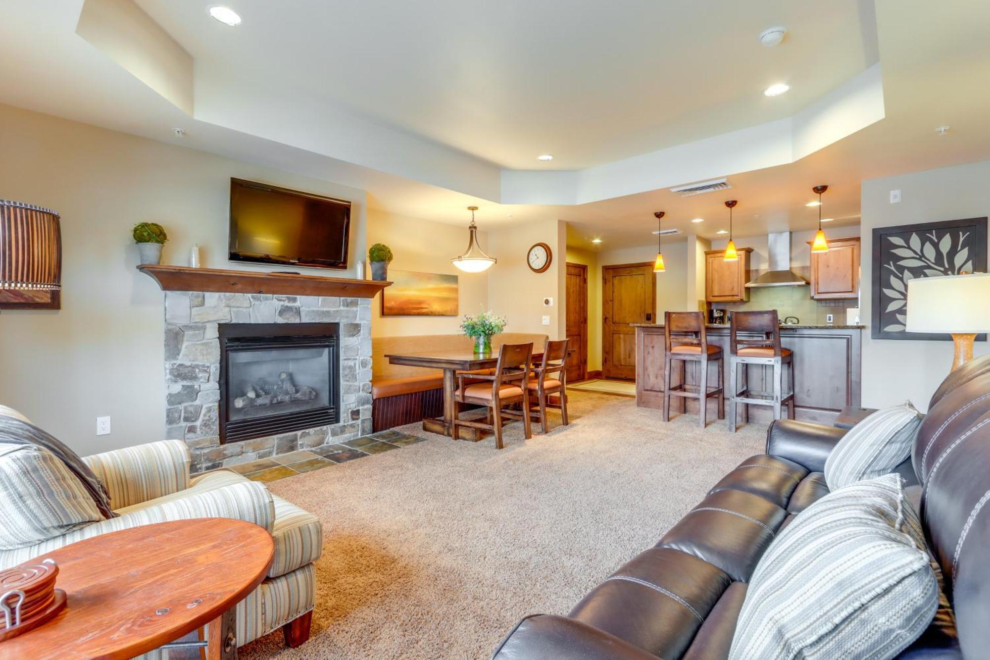 Stunning Getaway In The Heart Of Downtown Mccall Luaran gambar
